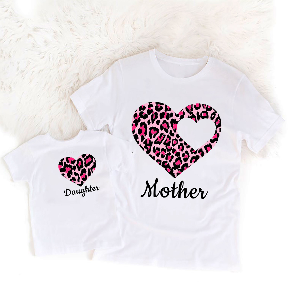 Одинаковые комплекты для всей  – обзор и цена Plant Parent T Shirt