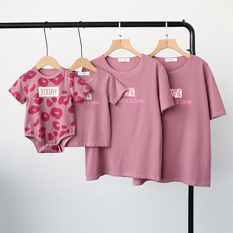 Хлопок для мамы и дочки, футбо – обзор и цена Plant Parent T Shirt
